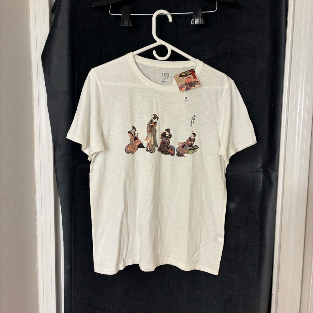 Uniqlo Geisha  Tee
